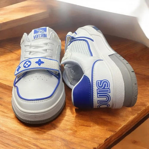 LV TRAINER SNEAKER - MONOGRAM FLOWERS - shayn.ox