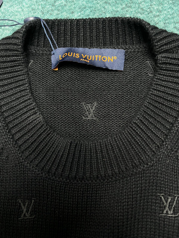 LV SHIRTS 041003 - shayn.ox