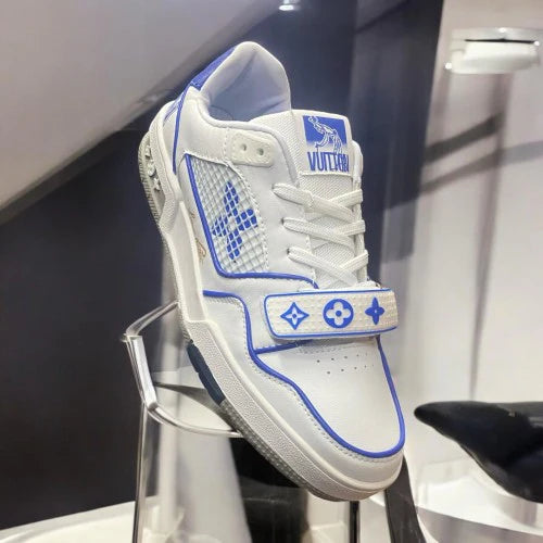 LV TRAINER SNEAKER - MONOGRAM FLOWERS - shayn.ox