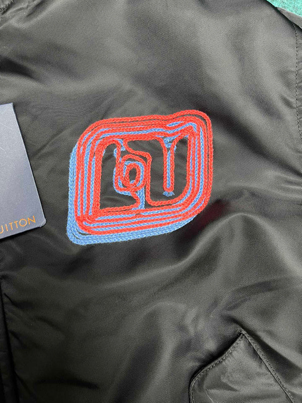 LV JACKET 110313 - shayn.ox