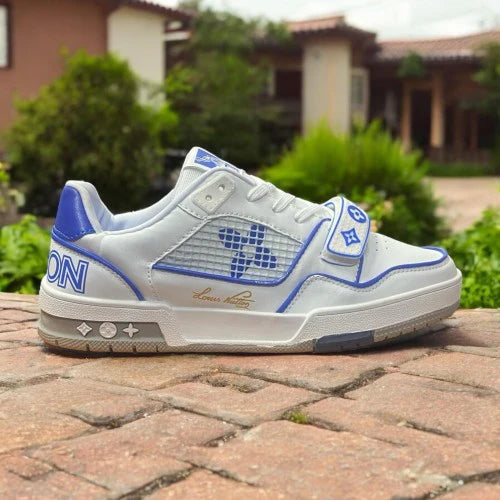 LV TRAINER SNEAKER - MONOGRAM FLOWERS - shayn.ox