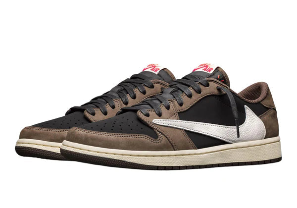 AIR JORDAN 1 LOW TRAVIS SCOTT “ MOCHA “