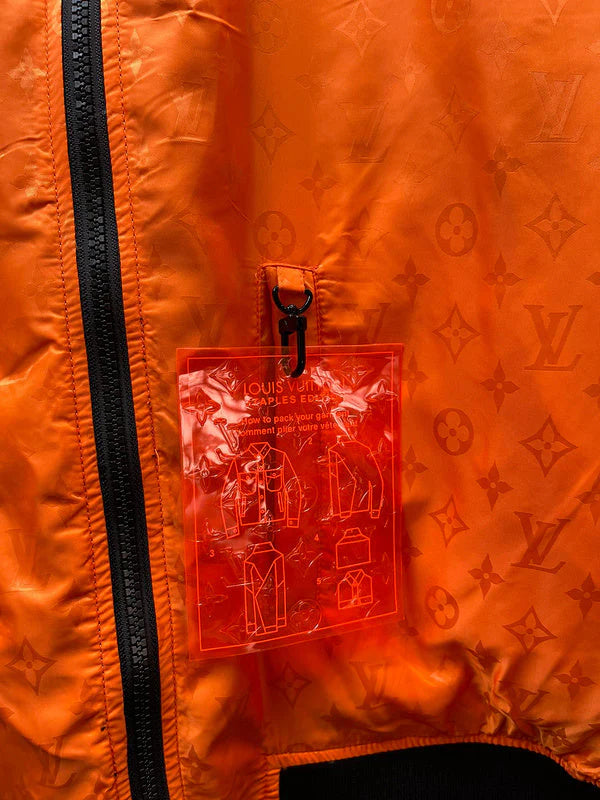 LV JACKET 102202 - shayn.ox