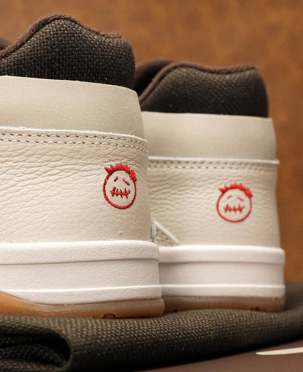 TRAVIS SCOTT X JORDAN JUMPMAN JACK TRAINER SAIL