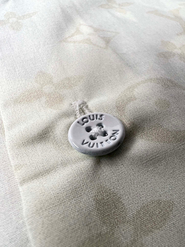 LV Shirt 101815 - shayn.ox